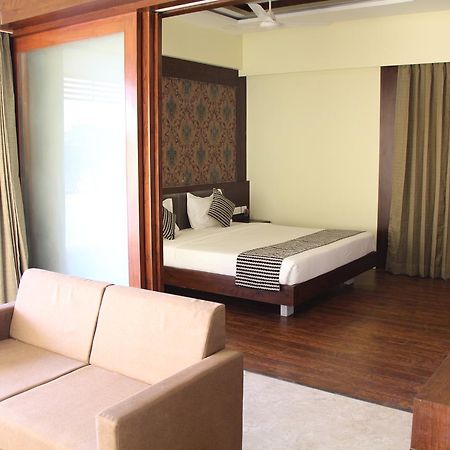 Krishna Beach Resorts - Диу Экстерьер фото