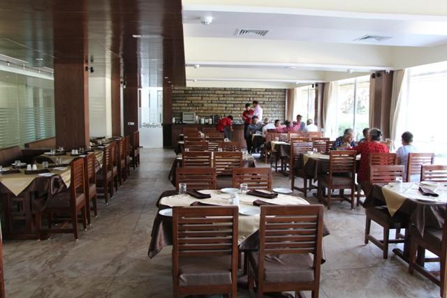 Krishna Beach Resorts - Диу Экстерьер фото