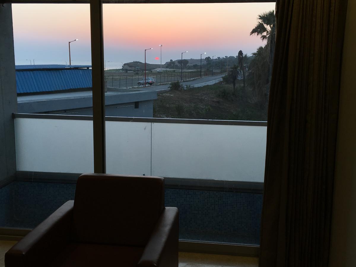 Krishna Beach Resorts - Диу Экстерьер фото